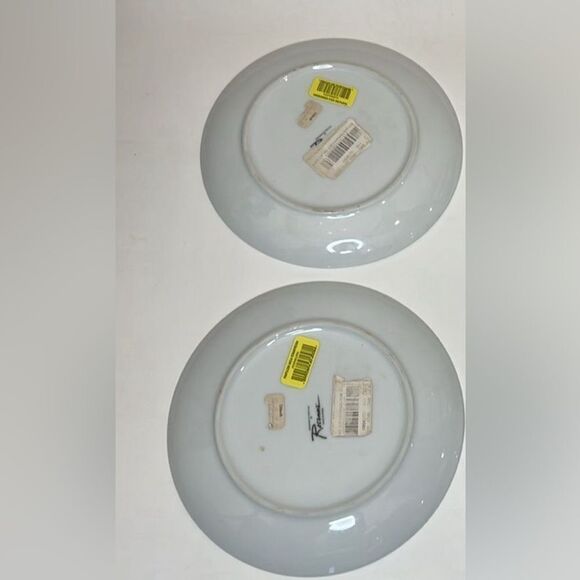 Rosanna Christmas Side Salad Plates Saucers 8 In Round Set Of 2 Red White Doves - Picture 4 of 8